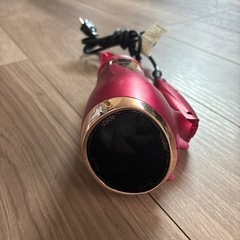KOIZUMI マイナスイオンハンズフリー　KHD-9120 ピンクレッドの画像