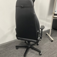 ゲーミングチェア noblechairs ICON ホワイトの画像