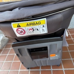 コンビ　チャイルドシートの画像