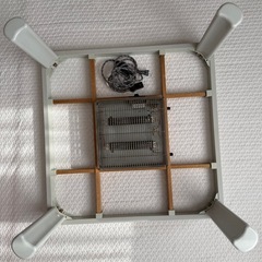 ハローキティ　こたつ　赤外線ヒーターつき付きの画像