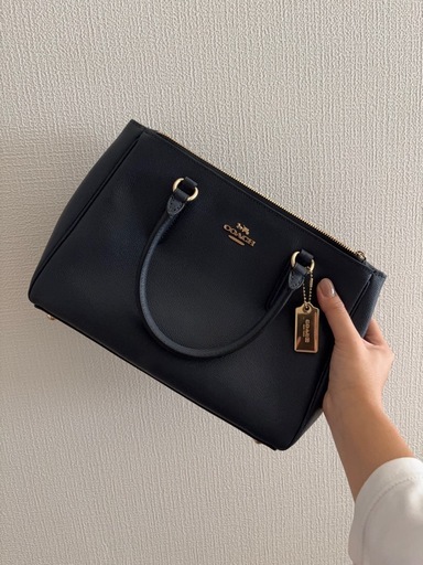coach バッグ　紺色