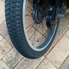 子供用自転車　補助輪付きの画像