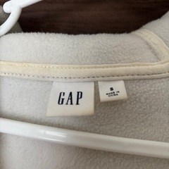 GAP モコモコ　パーカー　アウターの画像