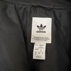 adidas ジャケット　MA-1の画像