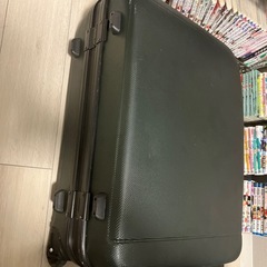 スーツケースの画像
