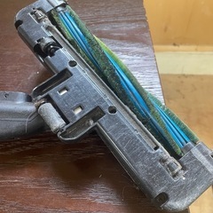 101001東芝充電式コードレス掃除機スティッククリーナー2022年製の画像