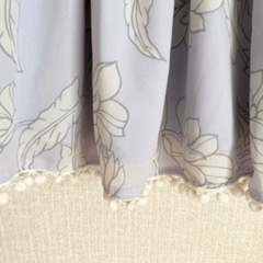 petithoneyペールトーンフラワーワンピースの画像