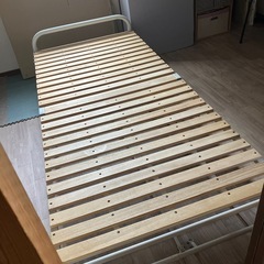 折りたたみすのこベッドの画像