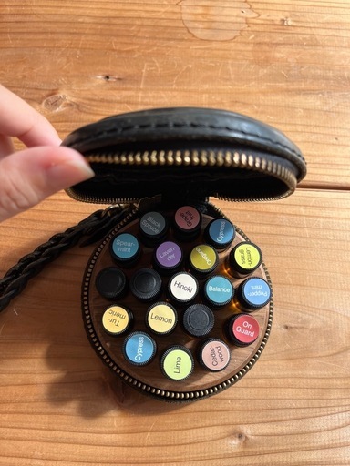 doTERRA アロマポーチ