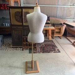 トルソー　　布張り木製の画像