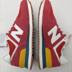 【送料無料】 ニューバランス 574 スニーカー レディース 23.5cm 赤 レッド 箱あり 新品未使用 人気モデル ランニング　251014-1Tの画像