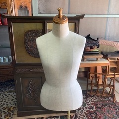 トルソー　布張り木製の画像
