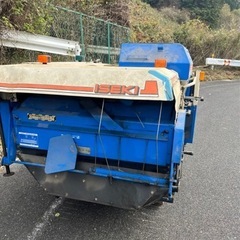 井関農機（ISEKI）のコンバイン「フロンティア140」の画像