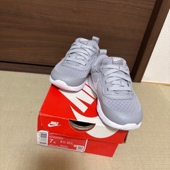 ベビーシューズ　NIKE 13cm 新品未使用の画像