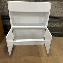 収納棚の画像