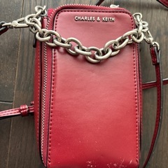 スマホショルダーバッグ　カート入り　の画像