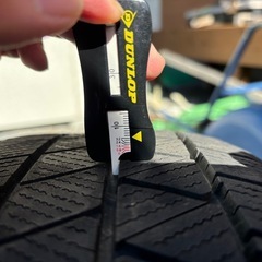 ブリヂストンVRX3☆215/60R16☆1シーズン＋αゴム質良好の4本セットの画像