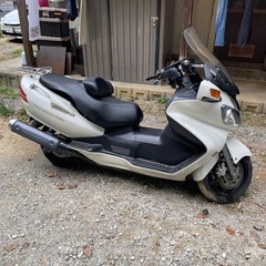スカイウェイブ650の画像