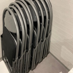 パイプ椅子1~8個の画像