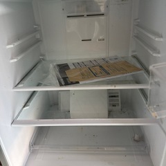 ② 冷蔵庫　2016年製の画像