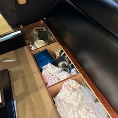 飲食店テーブルセットの画像