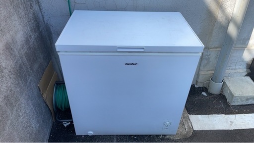 冷凍ストッカー