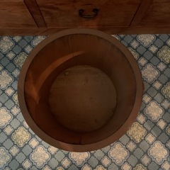 かなり古い　樽の画像