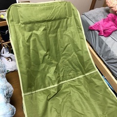 ハンモック型 折りたたみチェア 未使用 グリーン 専用袋あり 背もたれ3段階調節可能の画像