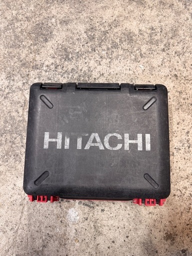HITACHI 日立　18vバッテリー　充電器