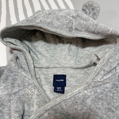 70cm babyGap フード付きアウターの画像