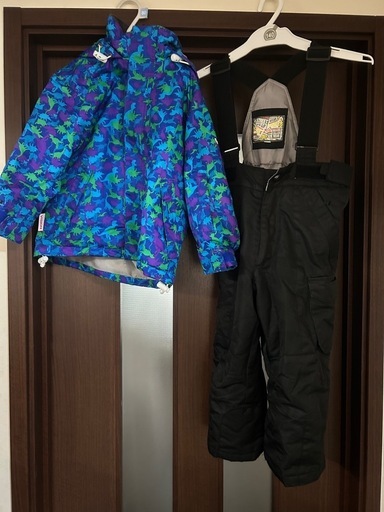 子ども用スキーウェアセット（恐竜柄）スノーパンツ100