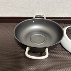 揚げ物鍋
の画像