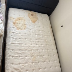 ニトリ ダブルベッドの画像