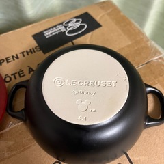Le Crueset ミッキーマウスミニマルミットの画像