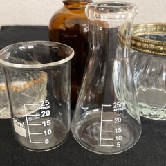 ガラス小物の画像