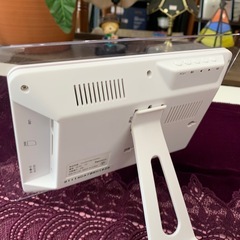 美原店 デジタル フォトフレーム ライト 付属品付き　7インチ液晶の画像