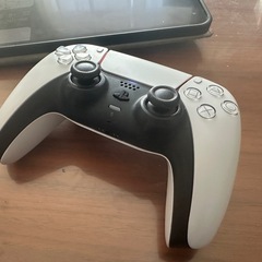 used プレイステーション5 コントローラー　cfi-zct1jの画像