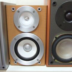 AIWA/アイワ XR-MJ10 コンポとスピーカー２組（パナソニックとONKYO）の画像