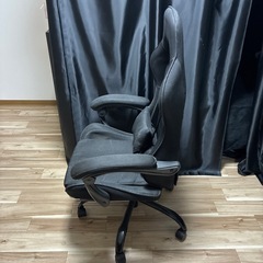 ゲーミングチェアの画像