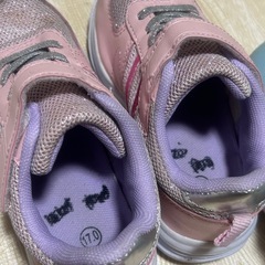 女の子　光る靴　2足セットの画像