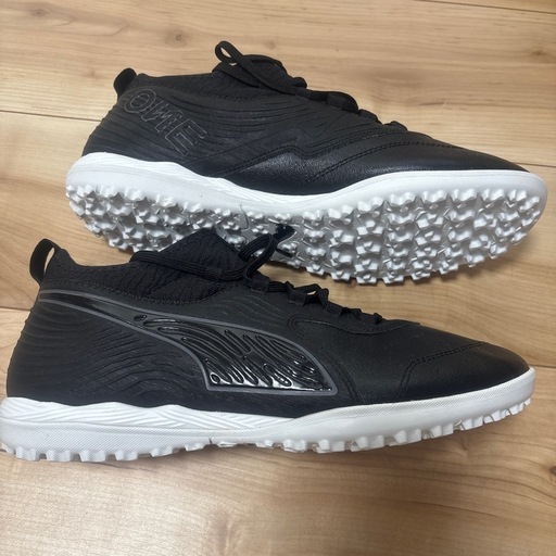 新品　プーマ 28.5センチ　ワン 3 レザーTT 箱無し プーマ PUMA スパイク