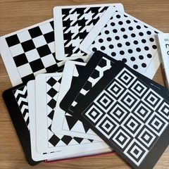 新生児視覚刺激ハイコントラストカードの画像
