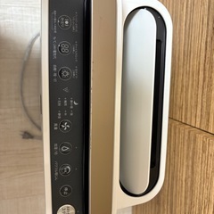シャープ　SHARP 空気清浄機　KC-F70の画像