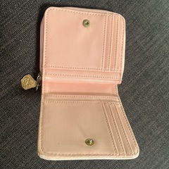 チップとデールのお財布の画像
