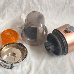 東芝　サイクロン式掃除機　動作確認済み　2018年製の画像