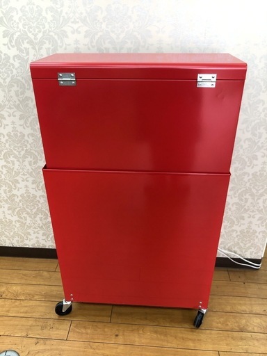?ガレージ　キャビネット　ツール　ボックス　レッド　鍵付き　現状品
