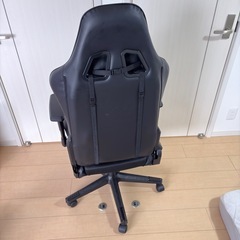 ニトリ ゲーミングチェア　の画像