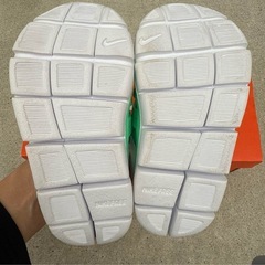 13cmスニーカーの画像