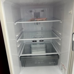 リユースのサカイ東金店 MITSUBISHI 冷蔵庫 22年製 146L MR-P15G-W1 TJ15437の画像