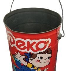 ★ペコちゃん　レトロ缶★USEDの画像